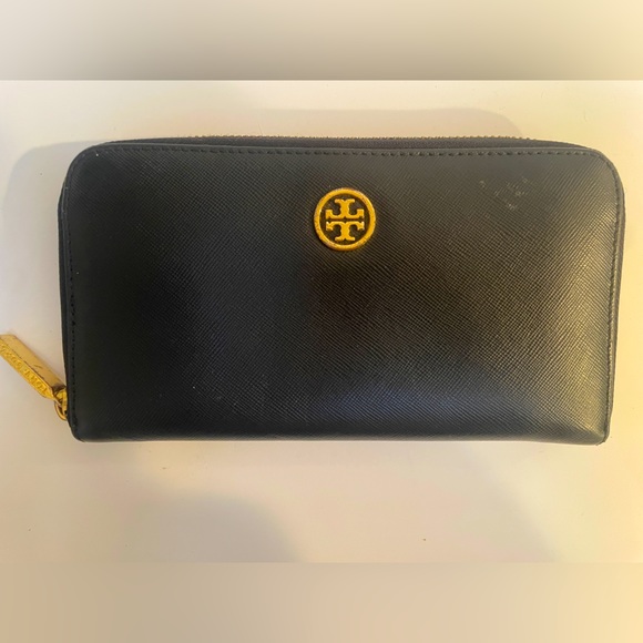Tory Burch wallet - Picture 1 of 5